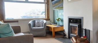 2 værelses bolig i Ellenabeich, near Oban