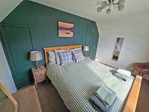 2 chambres, accès au Wi-Fi (inclus), literie fournie