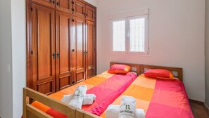 4 bedrooms, iron/ironing board, travel cot, WiFi