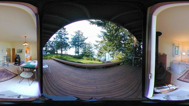 Cabin, Multiple Beds (122 - Mutiny Bay Waterfront Cabin) | Living area | TV, fireplace, DVD player - 122 - Mutiny Bay Waterfront Cabin (Freeland)