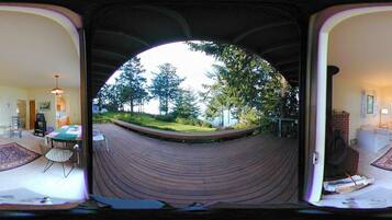 Cabin, Multiple Beds (122 - Mutiny Bay Waterfront Cabin) | Living area | TV, fireplace, DVD player