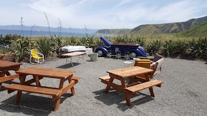 Kawasan BBQ/berkelah