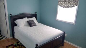 2 bedrooms, free WiFi, bed sheets