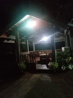 Restaurant - Balai Mariacaria Pension House (Guindulman)