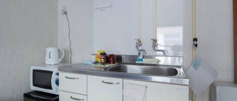 Apartment, 1 Bedroom | 1 bedroom, free WiFi