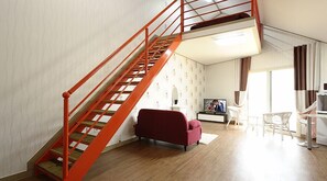 Duplex, Jetted Tub | Living area