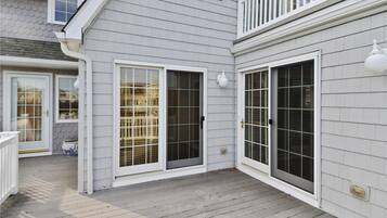 House, 3 Bedrooms | Property grounds