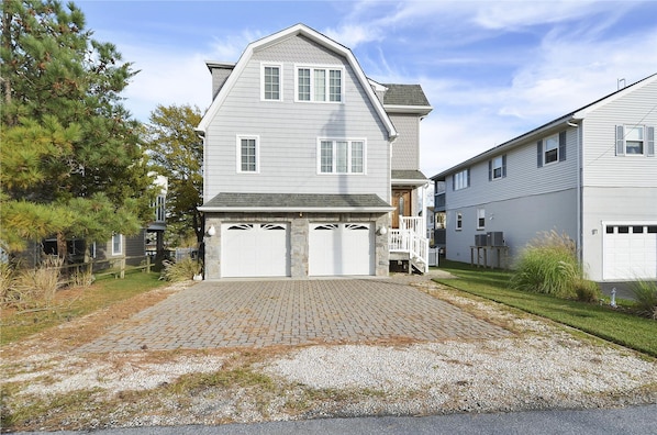 House, 3 Bedrooms | Exterior