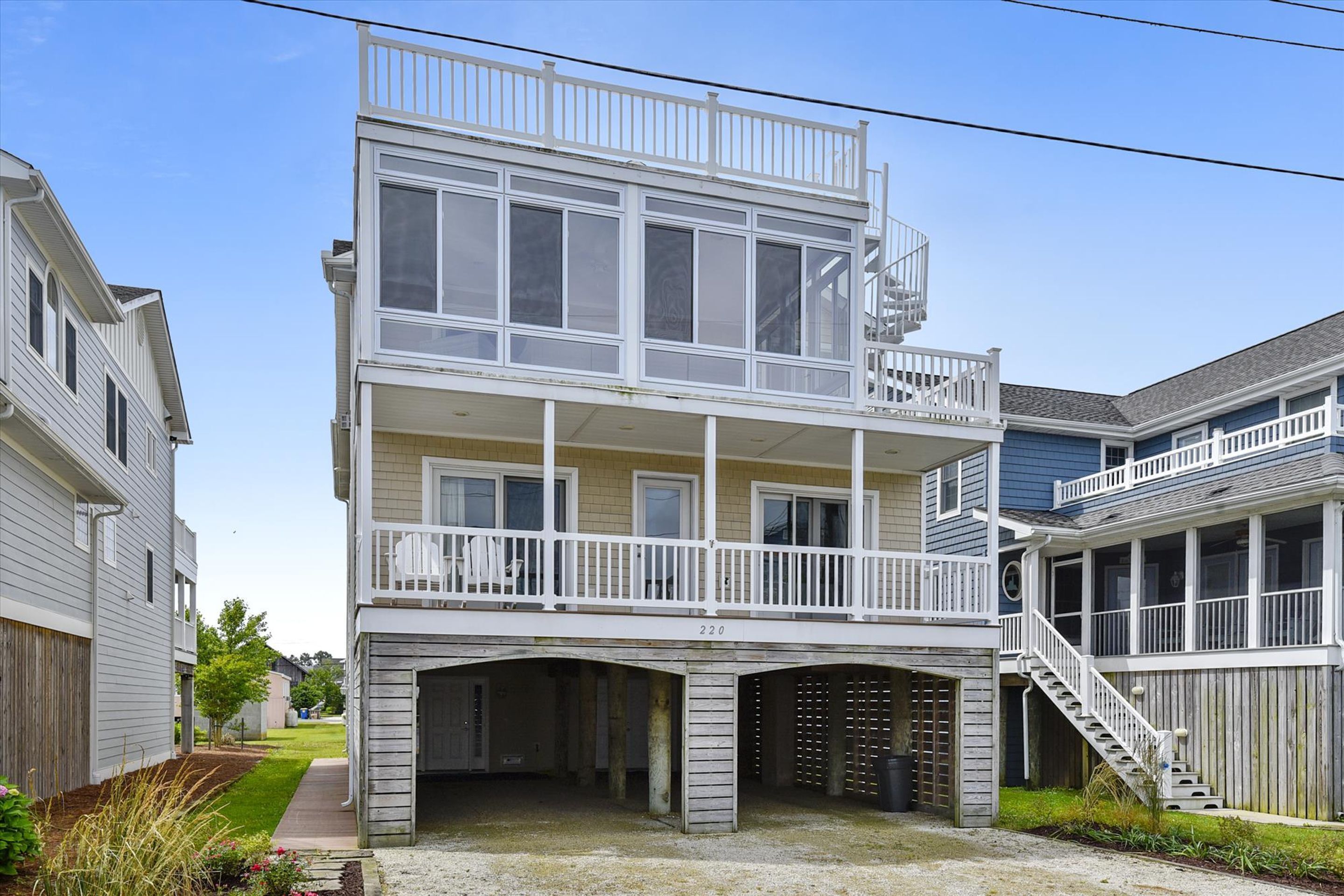 House, 6 Bedrooms | Exterior