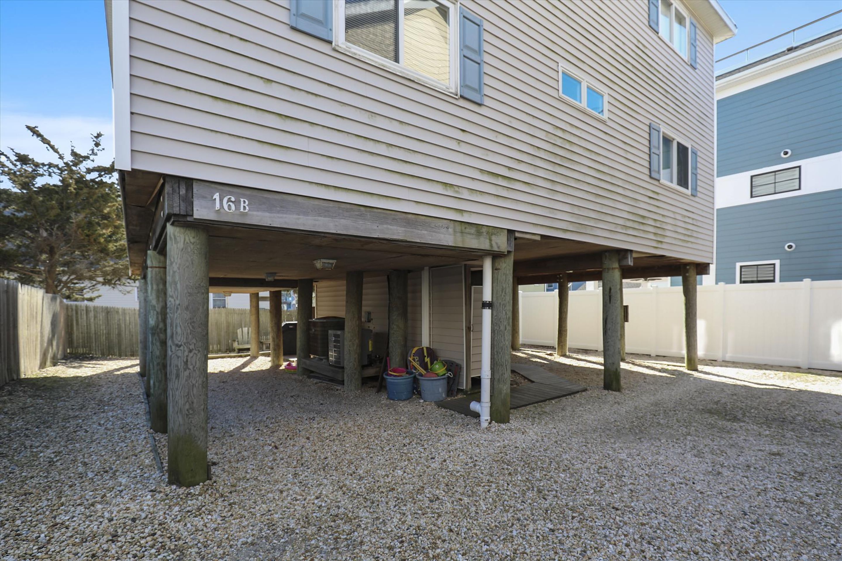 Hus, 5 soverom | Eksteriør