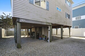Exterior - 16B Read Street by Long & Foster (Dewey Beach)