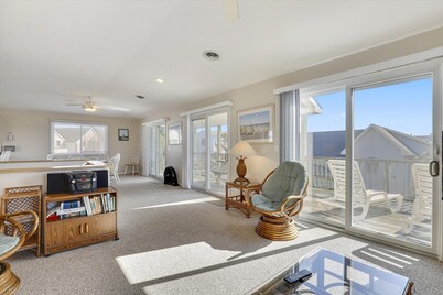 16B Read Street by Long & Foster