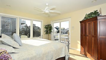 Rumah, 4 kamar tidur | 4 kamar tidur dan didekorasi berbeda-beda