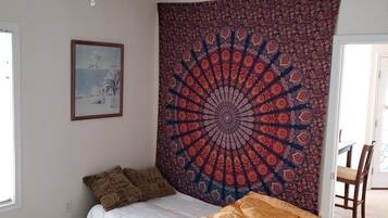 Condo, 2 Bedrooms | 2 bedrooms, individually decorated, individually furnished, bed sheets