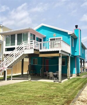House, 3 Bedrooms | Exterior