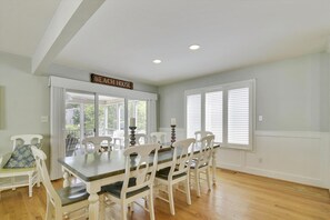 House, 6 Bedrooms | Dining - 212 Maplewood Street Bethany by Long & Foster (Bethany Beach)