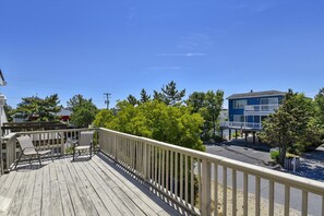 House, 4 Bedrooms | Balcony - 103 Anchorage Drive by Long & Foster (Bethany Beach)