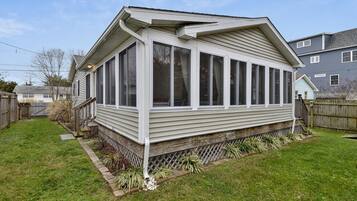 House, 3 Bedrooms | Exterior