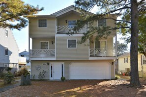 House, 4 Bedrooms | Exterior - 136 Anchorage Drive by Long & Foster (Bethany Beach)