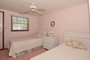 House, 4 Bedrooms | 4 bedrooms, individually decorated, individually furnished, bed sheets - 136 Anchorage Drive by Long & Foster (Bethany Beach)