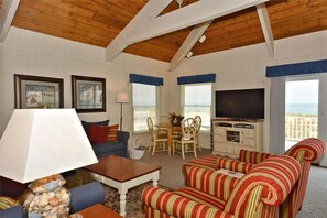 하우스, 침실 5개 | 거실