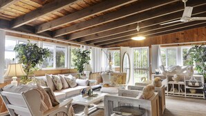 House, 3 Bedrooms | Living room - 39 Beach Avenue by Long & Foster (Dewey Beach)