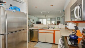Casa de ciudad, 3 habitaciones | Cocina privada