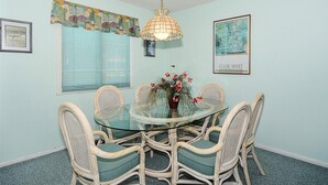Casa de ciudad, 3 habitaciones | Restaurantes