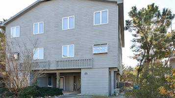 Townhome, 3 Bedrooms | Exterior