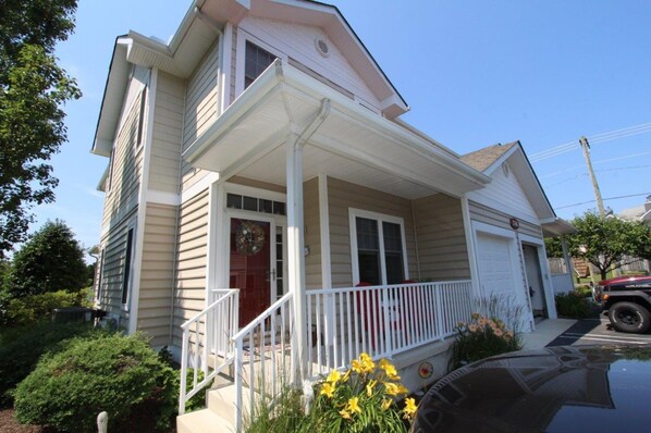 Exterior - 37488 Kaitlyn Dr Oyster Bay by Long & Foster (Rehoboth Beach)