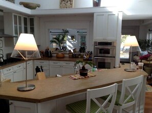 Hus - 4 sovrum | Eget kök