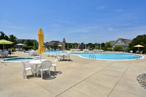 Pool - Bethany Bay 37171 Harbor Dr #3902 by Long & Foster (Ocean View)