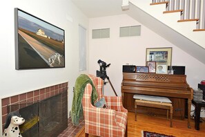 House, 5 Bedrooms | 5 bedrooms, individually decorated, individually furnished, bed sheets