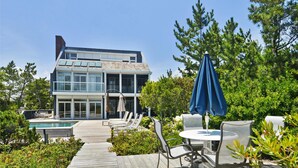 House, 5 Bedrooms | Property grounds - Bethany Fifth St. LLC by Long & Foster (Bethany Beach)