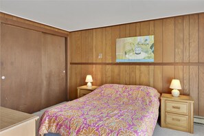 Townhome, 4 Bedrooms