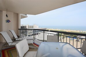 Townhome, 3 Bedrooms | Balcony