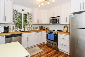 タウンホーム 3 ベッドルーム | 専用キッチン