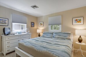 House, 3 Bedrooms | 3 bedrooms, individually decorated, individually furnished, bed sheets