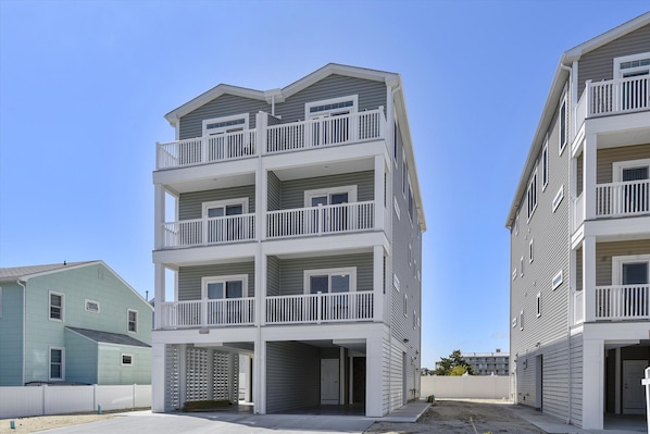 Condo, 4 Bedrooms | Exterior