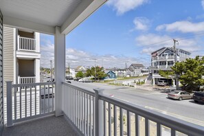Condo, 4 Bedrooms | Exterior