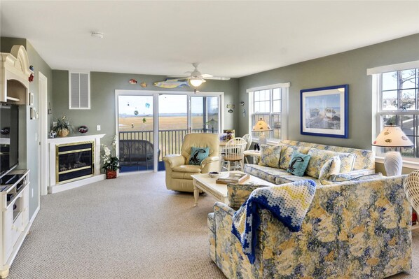 Condo, 2 habitaciones | Sala de estar