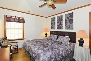 House, Multiple Beds