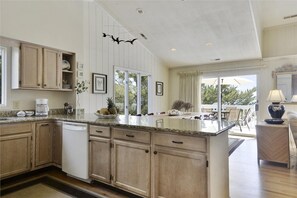 House, 5 Bedrooms | Private kitchen - Breakwater Beach 29316 Kelly Lane by Long & Foster (Bethany Beach)