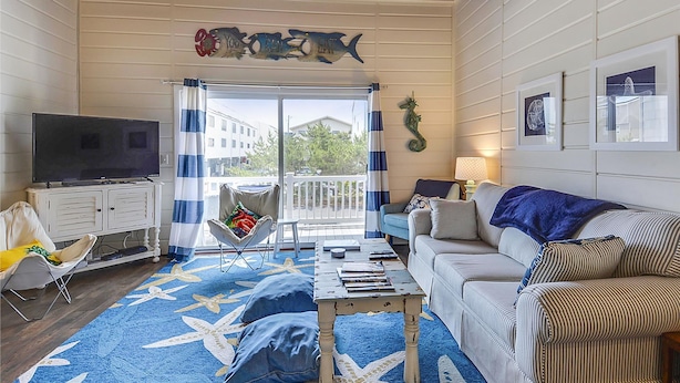Living room - Atlantic Watergate 23 by Long & Foster (Bethany Beach)