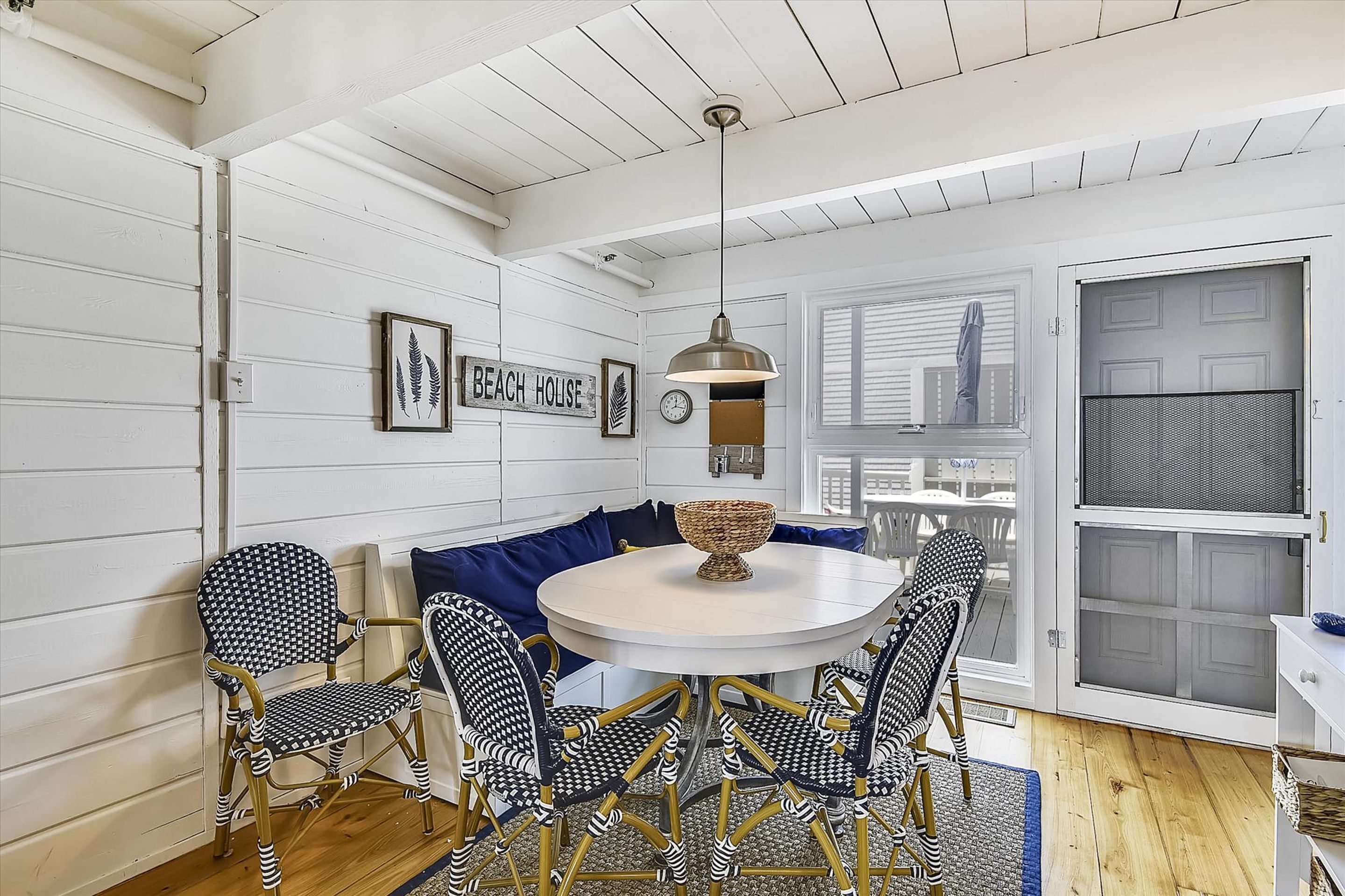 Townhome, 4 Bedrooms | In-room dining