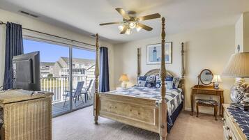 3 bedrooms, individually decorated, individually furnished, bed sheets