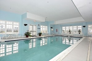 Stadtwohnung, 4 Schlafzimmer | Pool | Innenpool, Außenpool