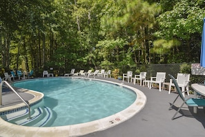 Maison mitoyenne, 3 chambres | Piscine | Piscine extérieure
