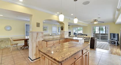 A Shore Thing by Long & Foster