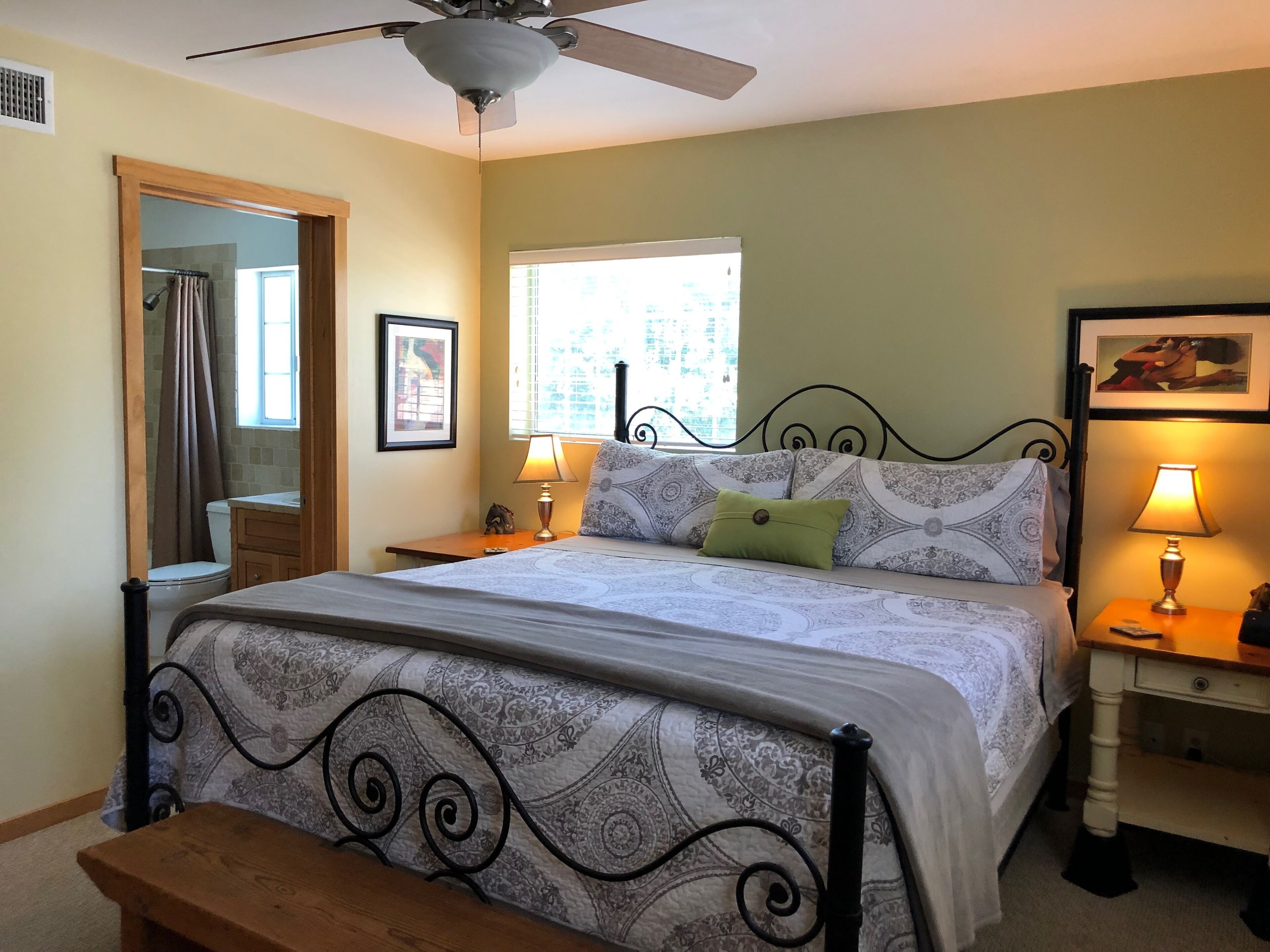 2 bedrooms, desk, iron/ironing board, travel cot